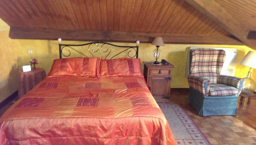 Hotel Y Estudios- 
